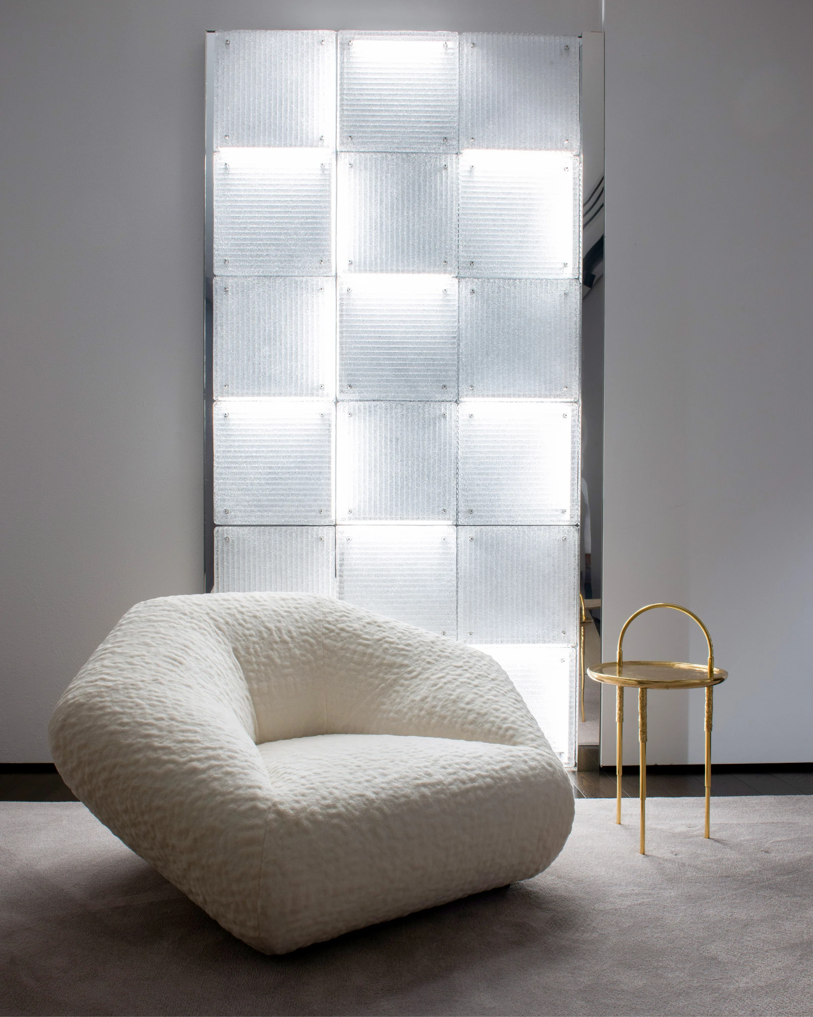 Hessentia – Hessentia-Bloom.fn_armchair_06 – gyártó
