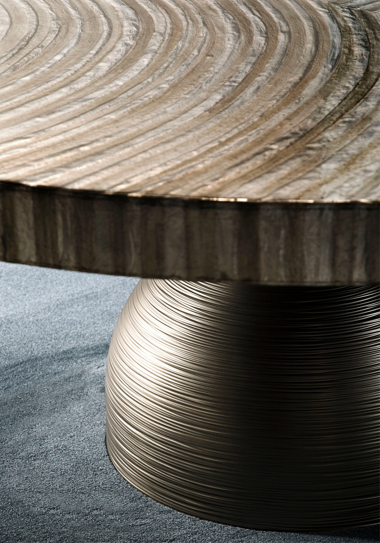Hessentia – Hessentia-Otto_round_table_02 – gyártó
