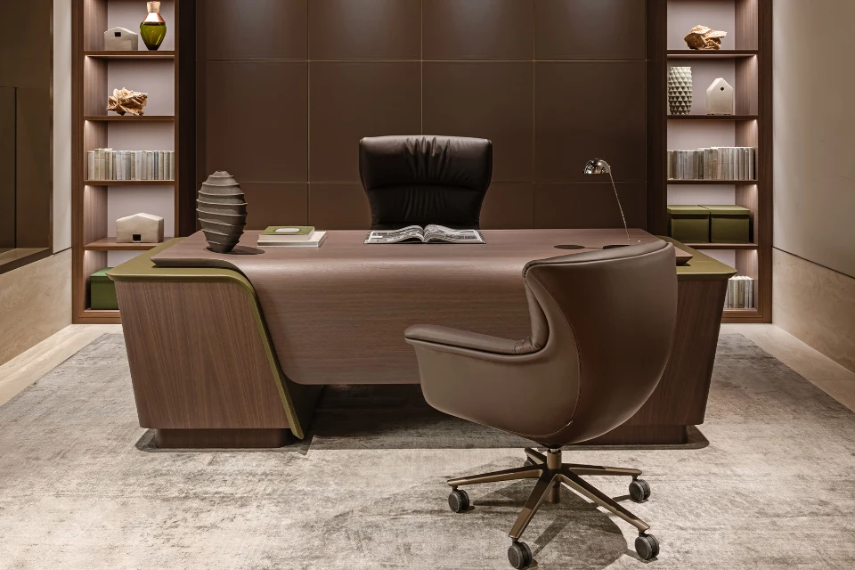 Dolgozó – blues-desk-gallery-01 – referenciafotó (9)