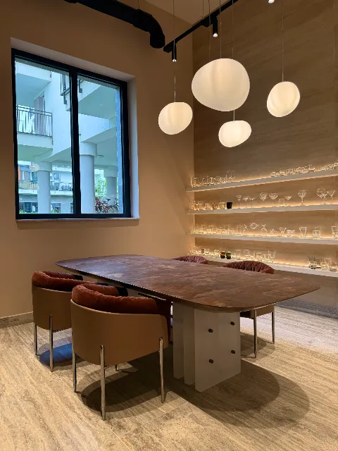 Showroom – Photo 2026. 04. 17., 16 12 57 – reference photo (5)